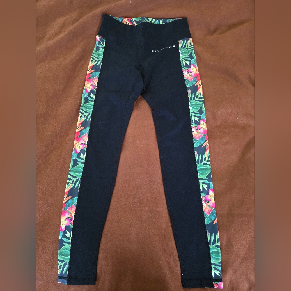 Fitwear Leggings Black With Colorful Tropical Side Leg Design.  NWT Size Small